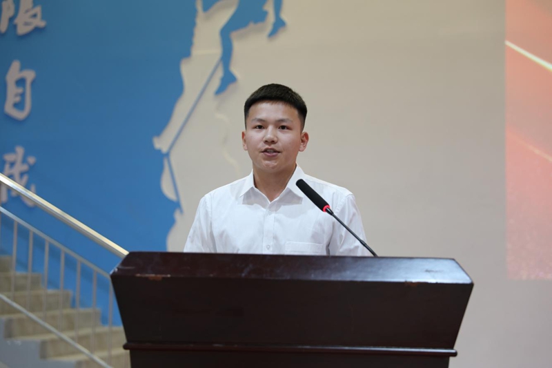 发言2.jpg